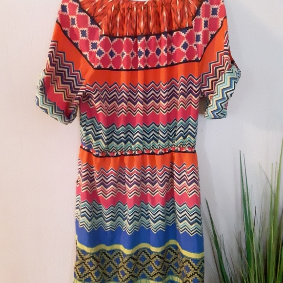 *NEW DIRECTIONS V NECK FAUX WRAP MIDI DRESS SIZE MEDIUM POCKETS KNEE LENGTH - Picture 8 of 9